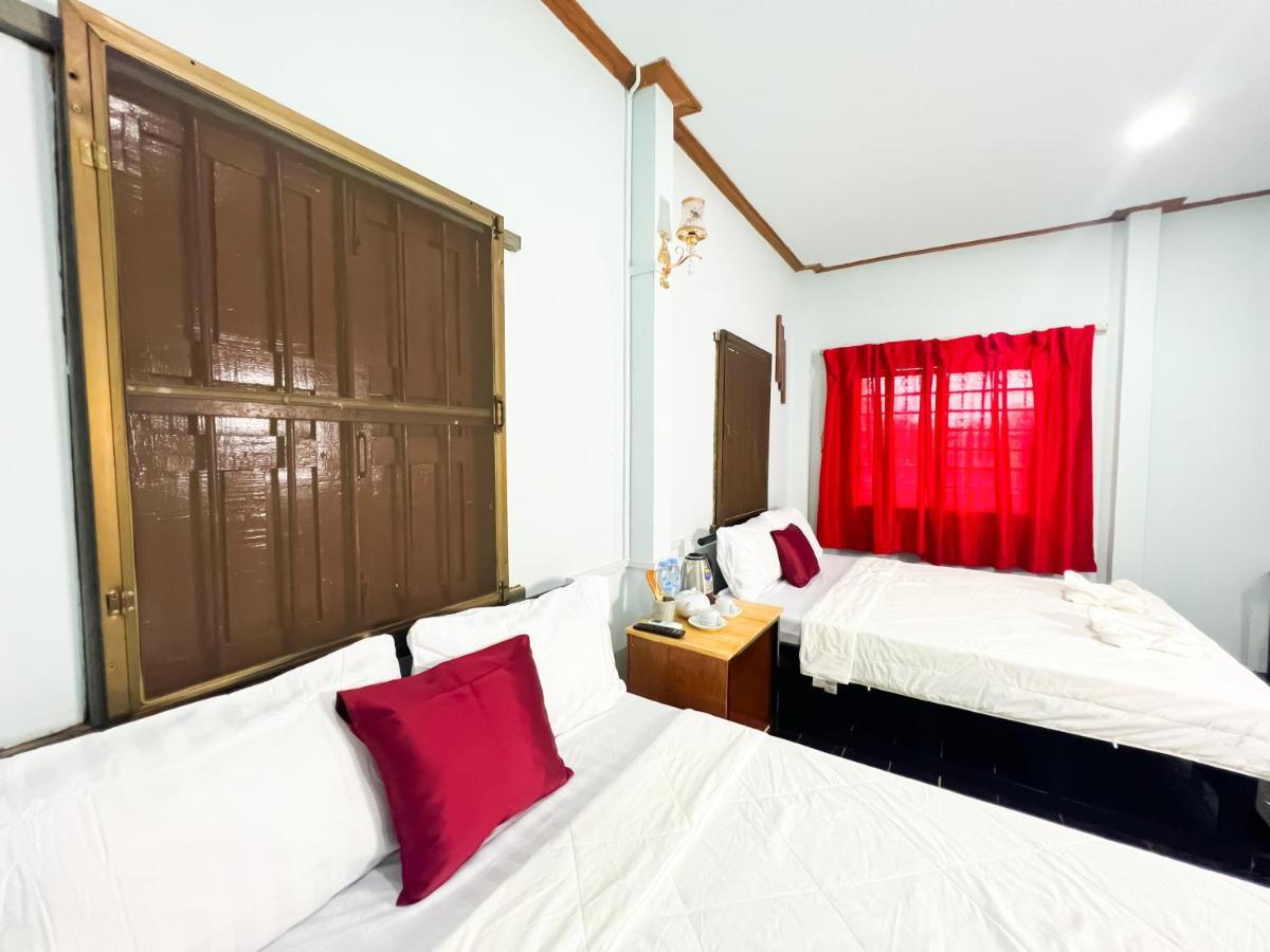 Lotus Blanc Homestay Battambang Eksteriør bilde
