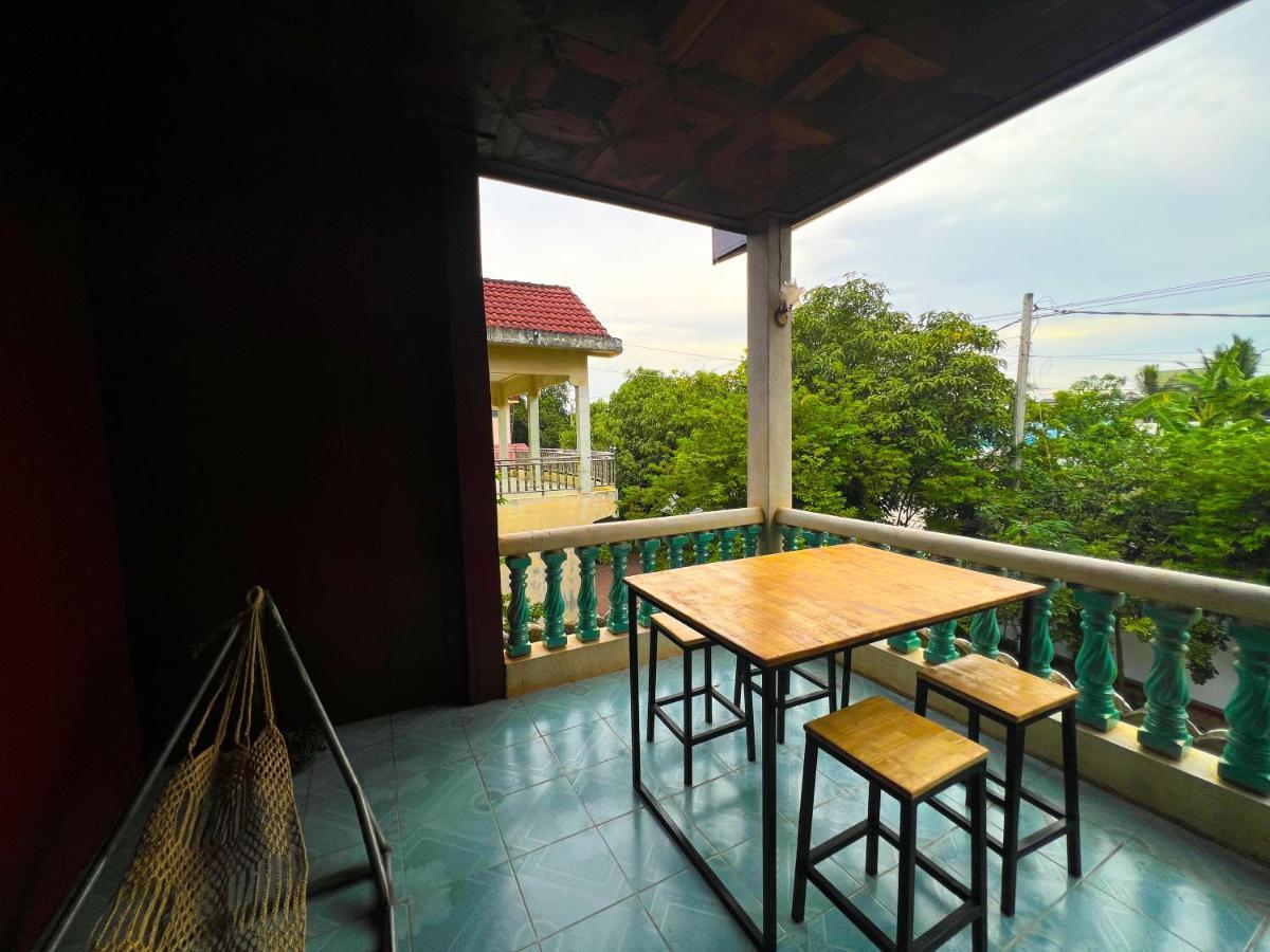 Lotus Blanc Homestay Battambang Eksteriør bilde