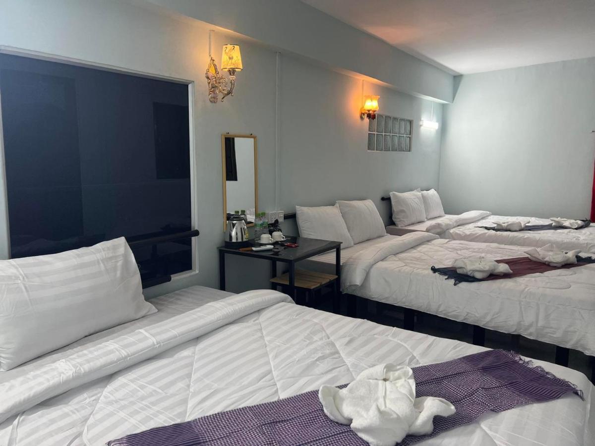 Lotus Blanc Homestay Battambang Eksteriør bilde