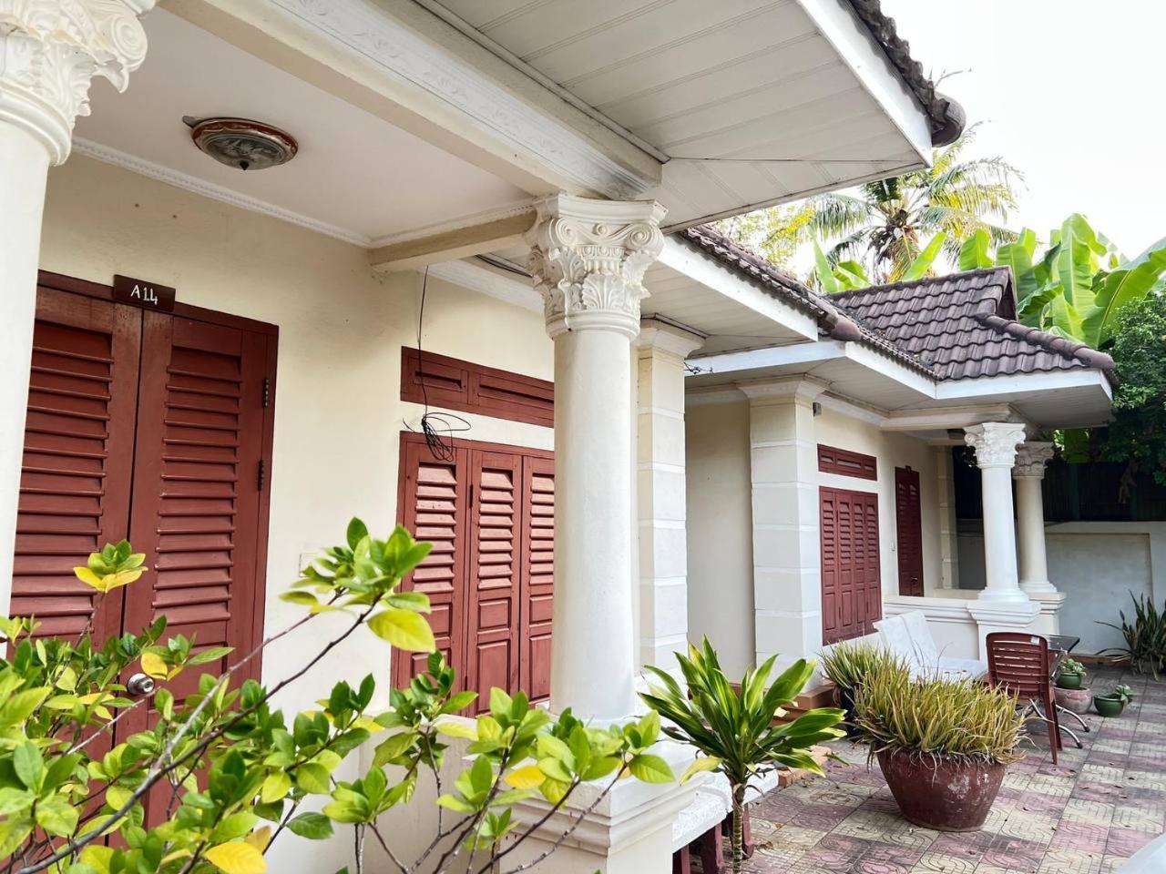 Lotus Blanc Homestay Battambang Eksteriør bilde