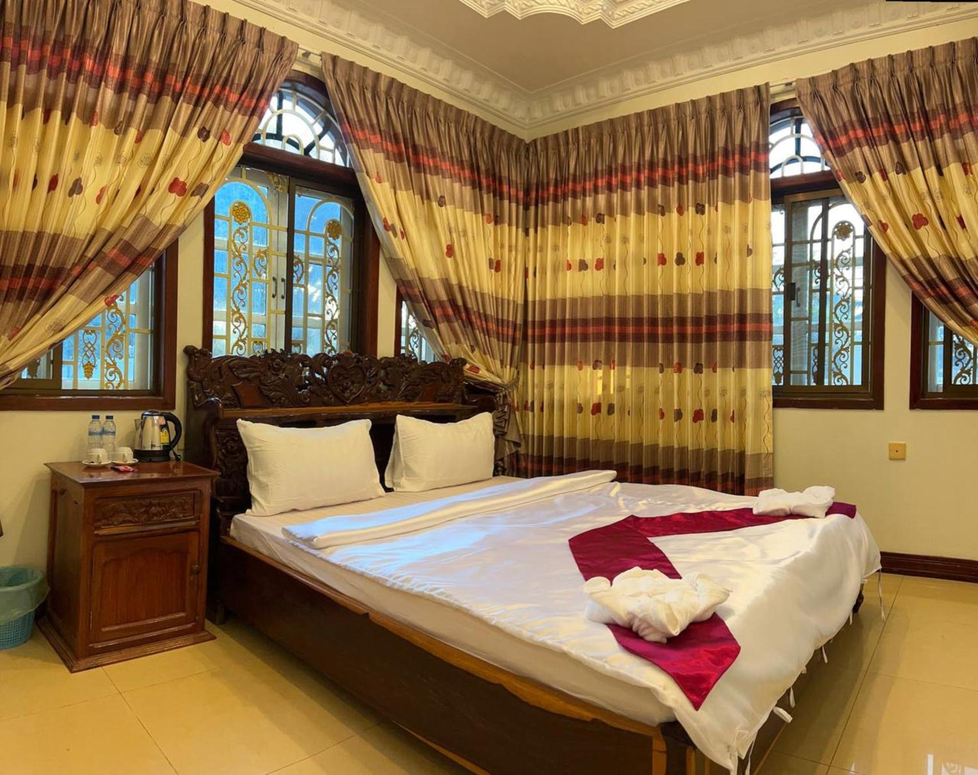 Lotus Blanc Homestay Battambang Eksteriør bilde