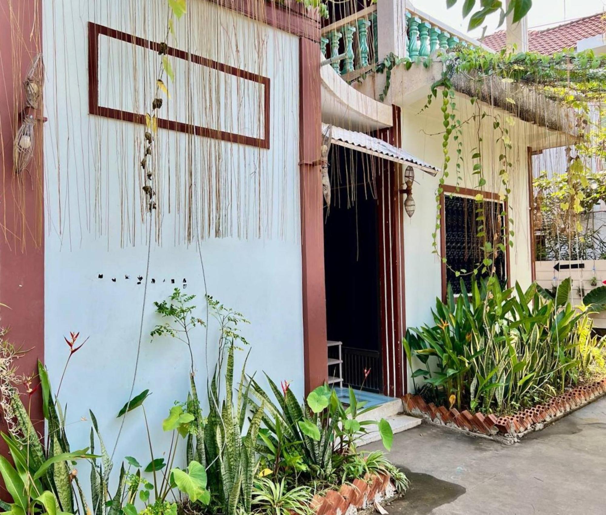 Lotus Blanc Homestay Battambang Eksteriør bilde